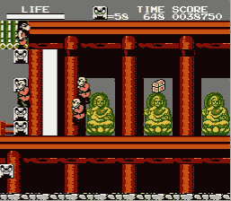 鬼瓦を積んで上に